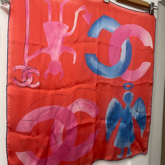 Chanel silk scarf 100% authentic. Angel and devil. - Picture 3 of 6